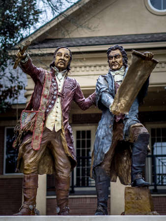 The Woodlands, TX USA - Jan. 19, 2017  -  This sculpture is located in The Woodlands TX.  The sculpture is a representation of two of the fathers of The Republic of Texas - Stephen F. Austin and Jose Antonio Navarro.のeditorial素材