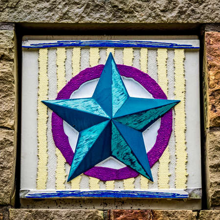 The Woodlands, TX USA - Jan. 19, 2017  -  This design was in a column by a street in The Woodlands.のeditorial素材