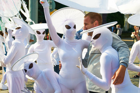 KALININGRAD  RUSSIA - SEPTEMBER 11  Celebration day of the city, costume show on the streets on September 11, 2011 in Kaliningrad, Russia のeditorial素材