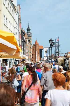 GDANSK, POLAND - AUGUST 12, 2015: People walking on streets in historical center of Gdanskのeditorial素材