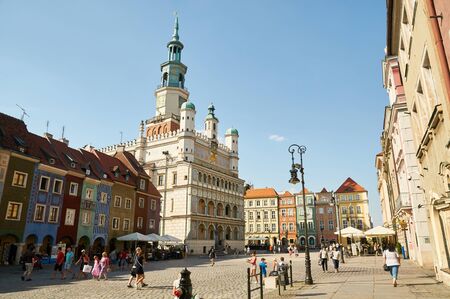 POZNAN, POLAND - AUGUST 20, 2015: Old Market Square at the city center, Stary Rynekのeditorial素材