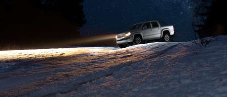 Offroad pickup winter snow