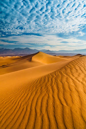 Mesquite Flat Dunes at Death Vakkey National parkの写真素材