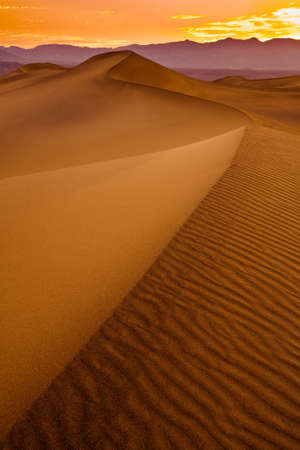 Mesquite Flat Dunes at Death Vakkey National parkの写真素材