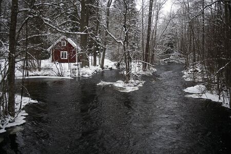 Small red house  snow winterのeditorial素材