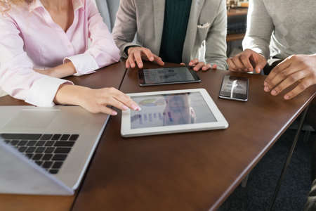 Businesspeople Group In Coworking Center Diverse Mix Race Team Coworkers Working Meeting Brainstorming Modern Officeの写真素材