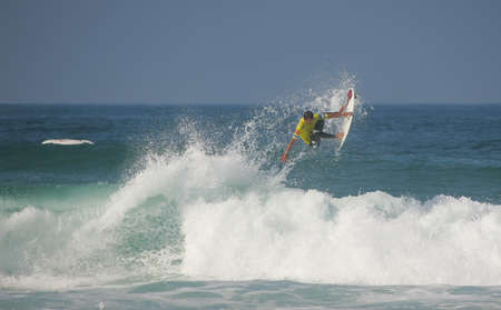 PENICHE, PORTUGAL - OCTOBER 13 : Jadson Andre (BRA) in Rip Curl Pro 2010 round 4 October 13, 2010 in Peniche, Portugalのeditorial素材