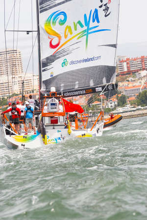 LISBON, PORTUGAL - JUNE 9: Team Sanya in Volvo Ocean Race - Lisbon StopOver June - Harbour Race 9, 2012 in Lisbon, Portugalのeditorial素材
