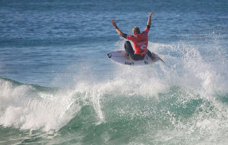 PENICHE, PORTUGAL - OCTOBER 13 : Mick Fanning (AUS) in Rip Curl Pro Peniche 2012 October 13, 2012 in Peniche, Portugal のeditorial素材
