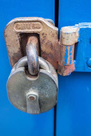 rusty lockの写真素材