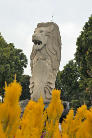 Singapore - 04 Feb 2011: Big Merlion statue located on Sentosa island.のeditorial素材