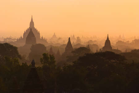 Sunrise over the Bagan Pagodasの写真素材