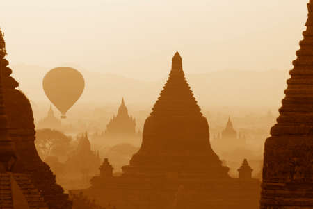 Sunrise over the Bagan pagodas in Myanmarの写真素材
