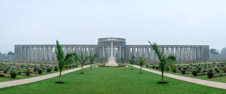 KTAUK KYANT, MYANMAR - FEBRUARY 13:  War graves at the Htauk Kyant war cemetery on February 13, 2014 at Ktauk Kyant, Myanmar. The cemetery is the largest of the three war cemeteries in Myanmar.のeditorial素材