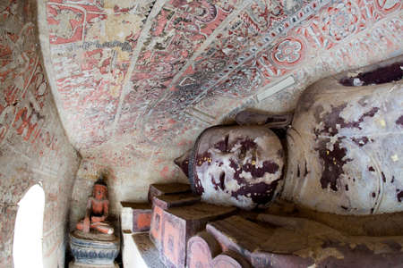 Buddha statues in Pho Win Taung Caves in Monywa, Mandalayのeditorial素材