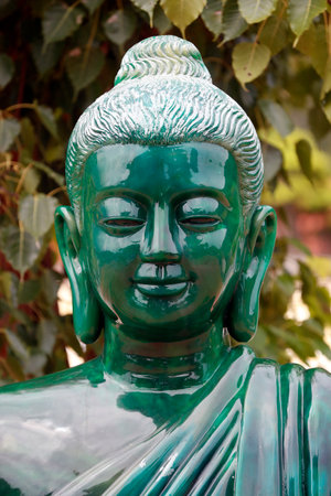 Chua Ho Quoc pagoda. Sitting Buddha jade statue. Phu Quoc. Vietnam.のeditorial素材