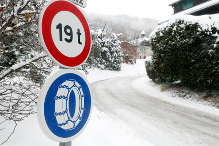 Mountain road in winter. Road signs. Saint Gervais. France.のeditorial素材