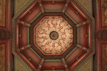 The lantern on the ceiling of the temple in Ancient Siamのeditorial素材