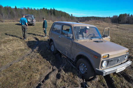 Karelia, Russia - April 30, 2015: Riding off-road during the spring thaw, drivers overcome natural obstacles and compete with each other in the driving skillsのeditorial素材