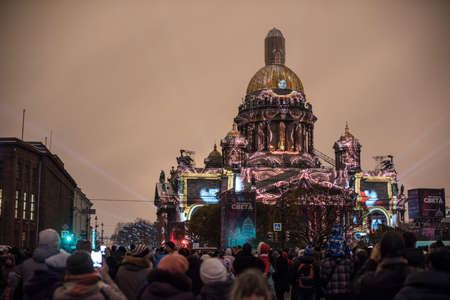 Saint-Petersburg, Russia - November 4, 2016: Issakievsky Cathedral - the main attraction during the festival of light in the late evening.のeditorial素材