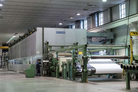 St. Petersburg, Russia - August 30, 2018: Printing workshop of the Mint. Manufacturing of high-tech products from special paper. Rotary printing pressのeditorial素材