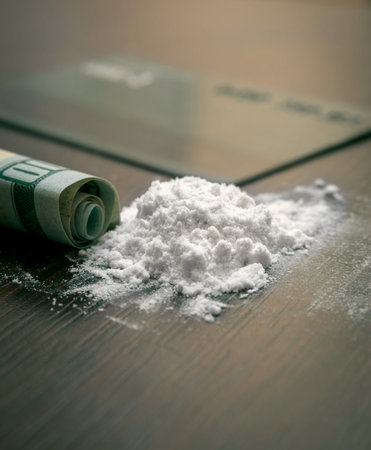 Cocaine powder on the tableの写真素材