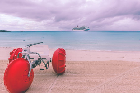 Cruise Ship on the back and blue water on the Bahamas