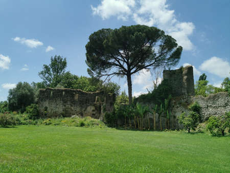 garden of water lilies and castle of sermoneta enchanting viewsのeditorial素材