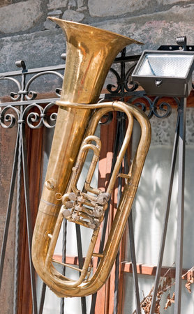 Unplayed tuba - makes music no more