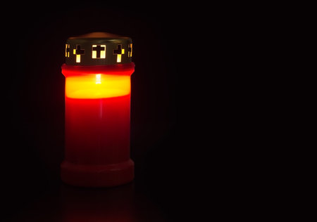 Cemetery candle in plastic case 