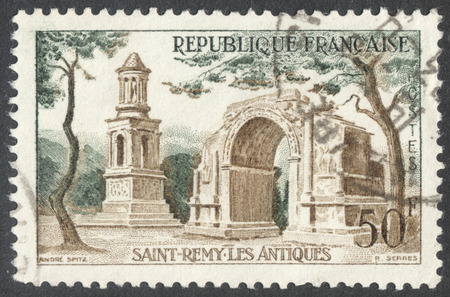 MOSCOW, RUSSIA - CIRCA APRIL, 2016: a post stamp printed in FRANCE shows the Roman ruins of Saint-Remy-de-Provence, the series "Landscapes", circa 1957のeditorial素材