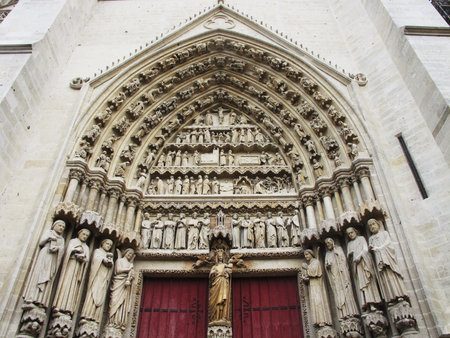 The Entrance Door to Amiens Cathedral, Franceのeditorial素材