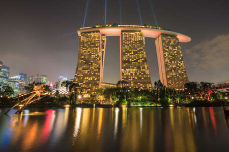 SINGAPORE - MARCH 27: Night view of Marina Bay Sand at Gardens by the Bay on MARCH 27, 2014 in Singapore.のeditorial素材