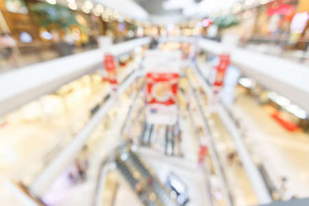 Abstract blurred manny People shopping in department store. Business blur background.の写真素材
