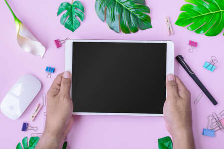 Vintage white space do paper list mockup flat lay on pink table top background texture concept workspace office blank note, pastel plan note 2019, business valentine idea empty text view, back to schoolの写真素材