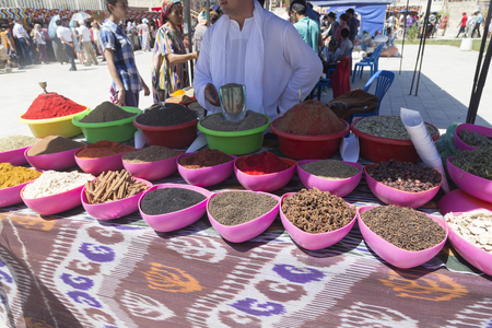 BUKHARA, UZBEKISTAN - MAY 25, 2018: Silk and Spices Festival 2018. Traditional asian spice bazaar in Bukhara, Uzbekistanのeditorial素材