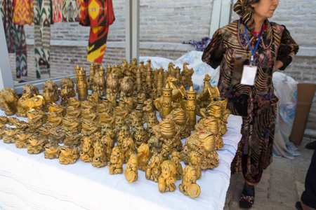BUKHARA, UZBEKISTAN - MAY 25, 2018: Silk and Spices Festival 2018. Souvenirs shop in Bukhara Uzbekistanのeditorial素材