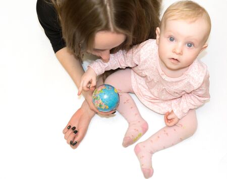 The hands hold the globeの写真素材