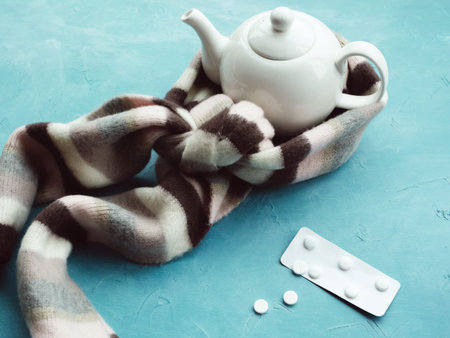 Autumn cold and flu treatment. Hot drinks against illness. Healthcare medicine conceptの写真素材