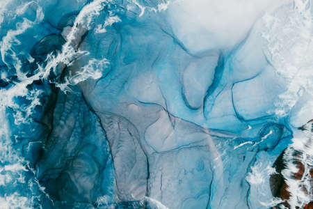 ロックアイス 氷の写真 イラスト素材一覧 179 625件 ストックフォトのamanaimages Plus