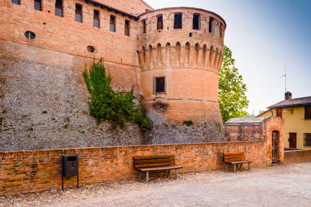 The medieval brick walls of the small village of Dozza near Bologna in Emilia Romagna, Italyのeditorial素材