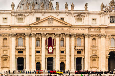Saint Peter, Basilica in Vatican City: dome and facadeのeditorial素材