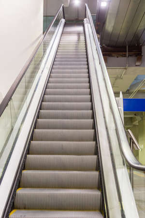 Moving staircase