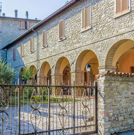 back in time and far from stress following the houses and streets of a typical small hill village in the countryside of Romagna in northern Italyのeditorial素材