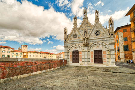 Church in ancient street of Pisaの写真素材