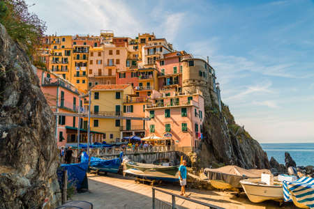MANAROLA (SP), ITALY - JUNE 17, 2018:  tourists are walking on the promenadeのeditorial素材