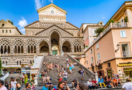 AMALFI (SA), ITALY - AUGUST 27, 2018: tourists visiting the Cathedral of Amalfiのeditorial素材
