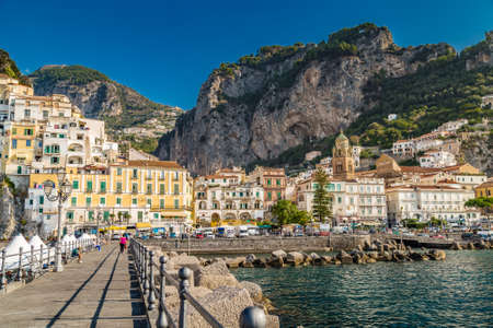 Amalfi (SA), ITALY - AUGUST 30, 2018: tourists are enjoying sunbathing on Amalfi pierのeditorial素材