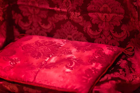 Quilted cushion with arabesque fabric on the kneeling
