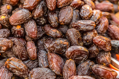 bunch of dates for sale in marketの写真素材